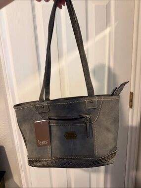 b.o.c. Gray Shoulder Tote with Front Zip Pocket